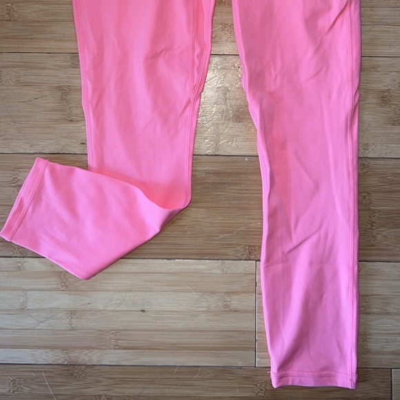 Fabletics Anywhere High-Waisted Capri - Picture 2 of 2